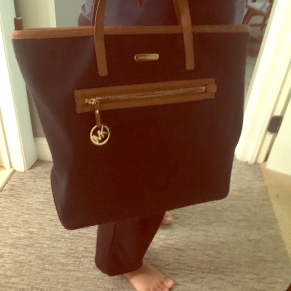 Michael Kors Kempton navy blue canvas tote bag - Picture 2 of 7